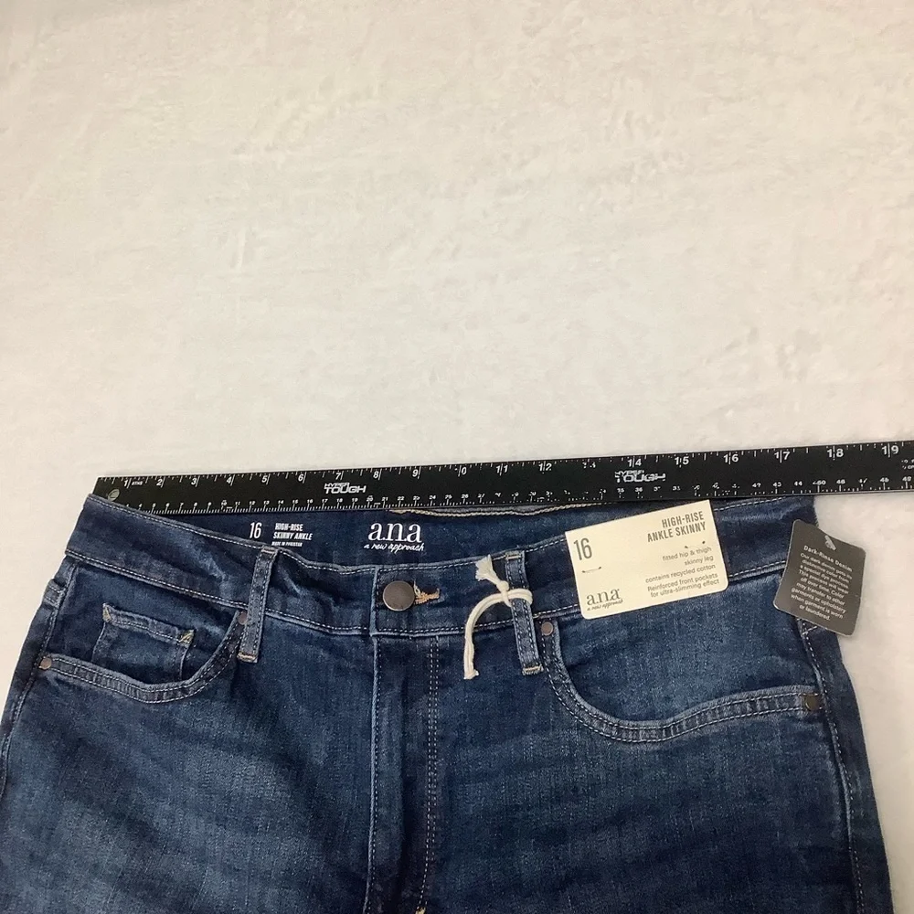 a.n.a. NWT Women’s High-Rise Ankle Skinny Jeans Dark Blue Size 16